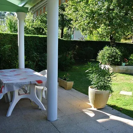 Navarrosse Duplex Avec Mezzanine Classe 1 Etoile Biscarrosse
